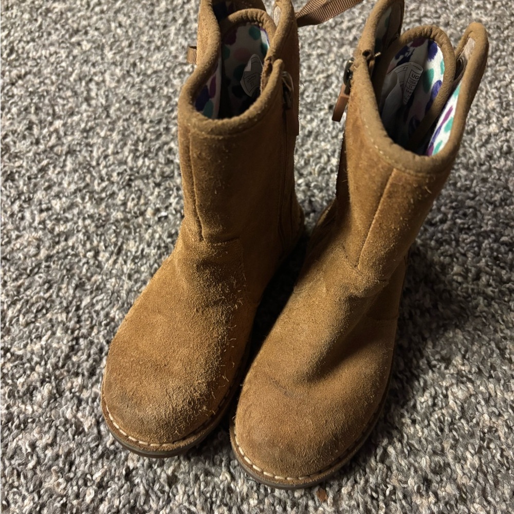 UGG Chestnut Leather Sole Boots